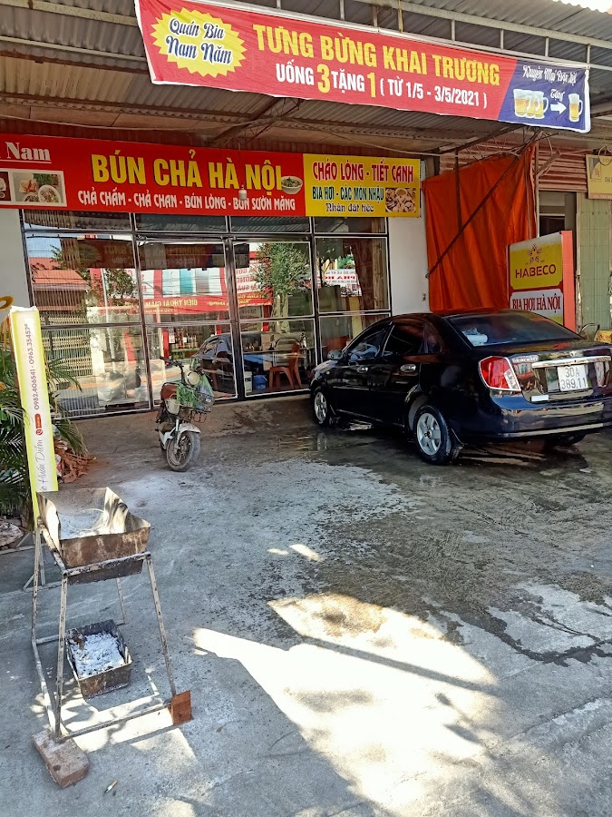Năm Nam Bún Chả Hà Nội