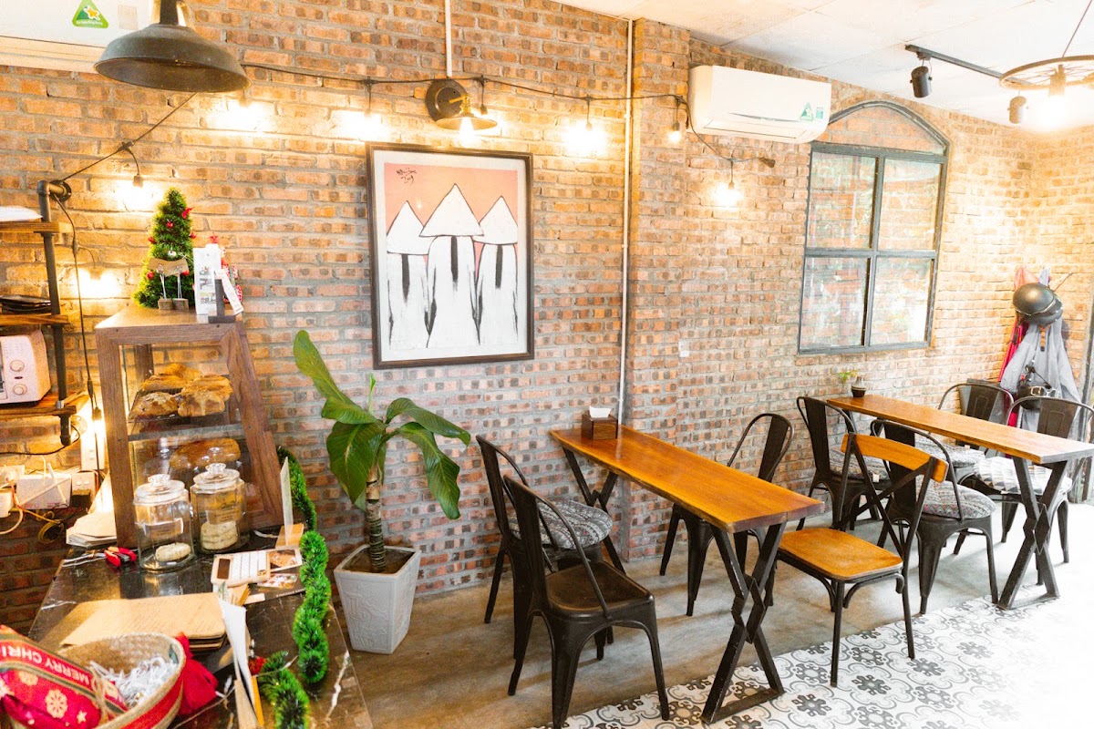 Thom's Sourdough Bakery & Coffee - An Bang