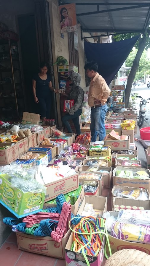 Cửa Hàng Tạp Hóa Lan Trang