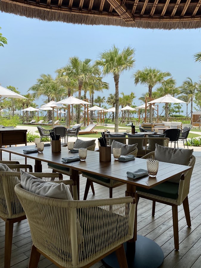 Cove Bar & Grill