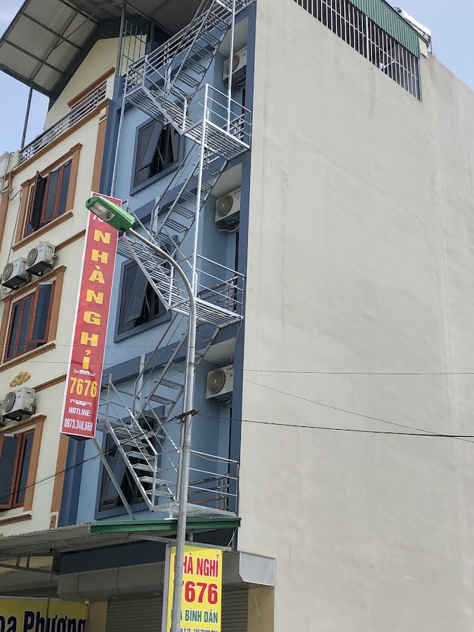 Nhà nghỉ 7676