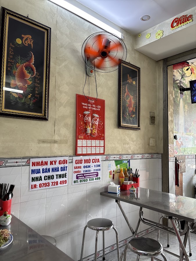 Bún bò Huế Sông Hương