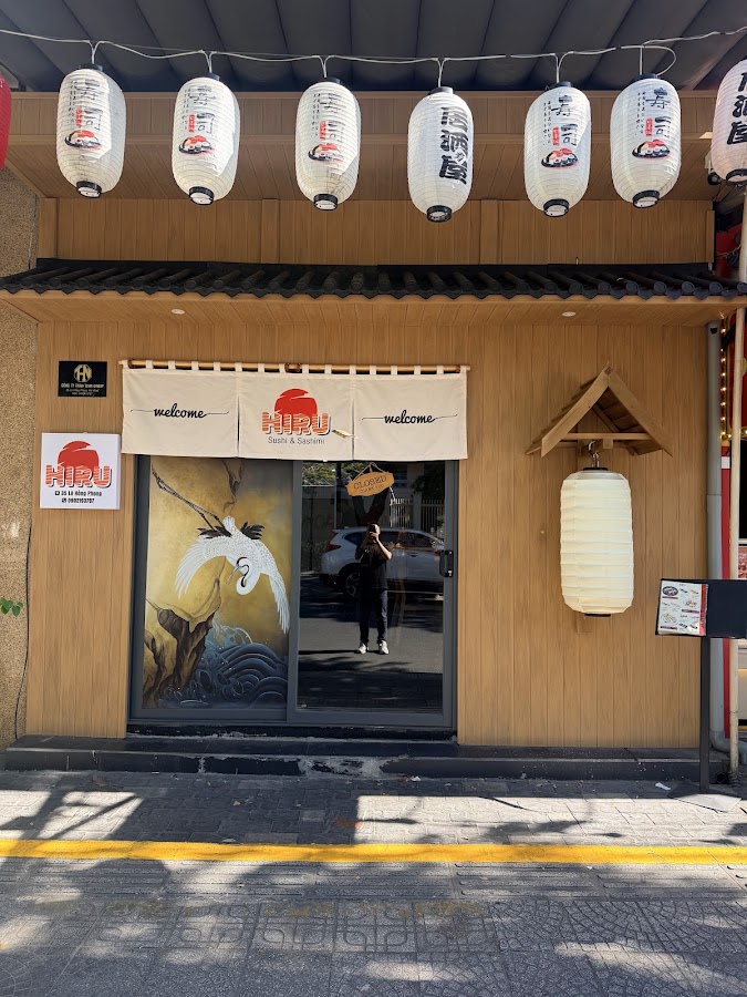 HiRu Sushi