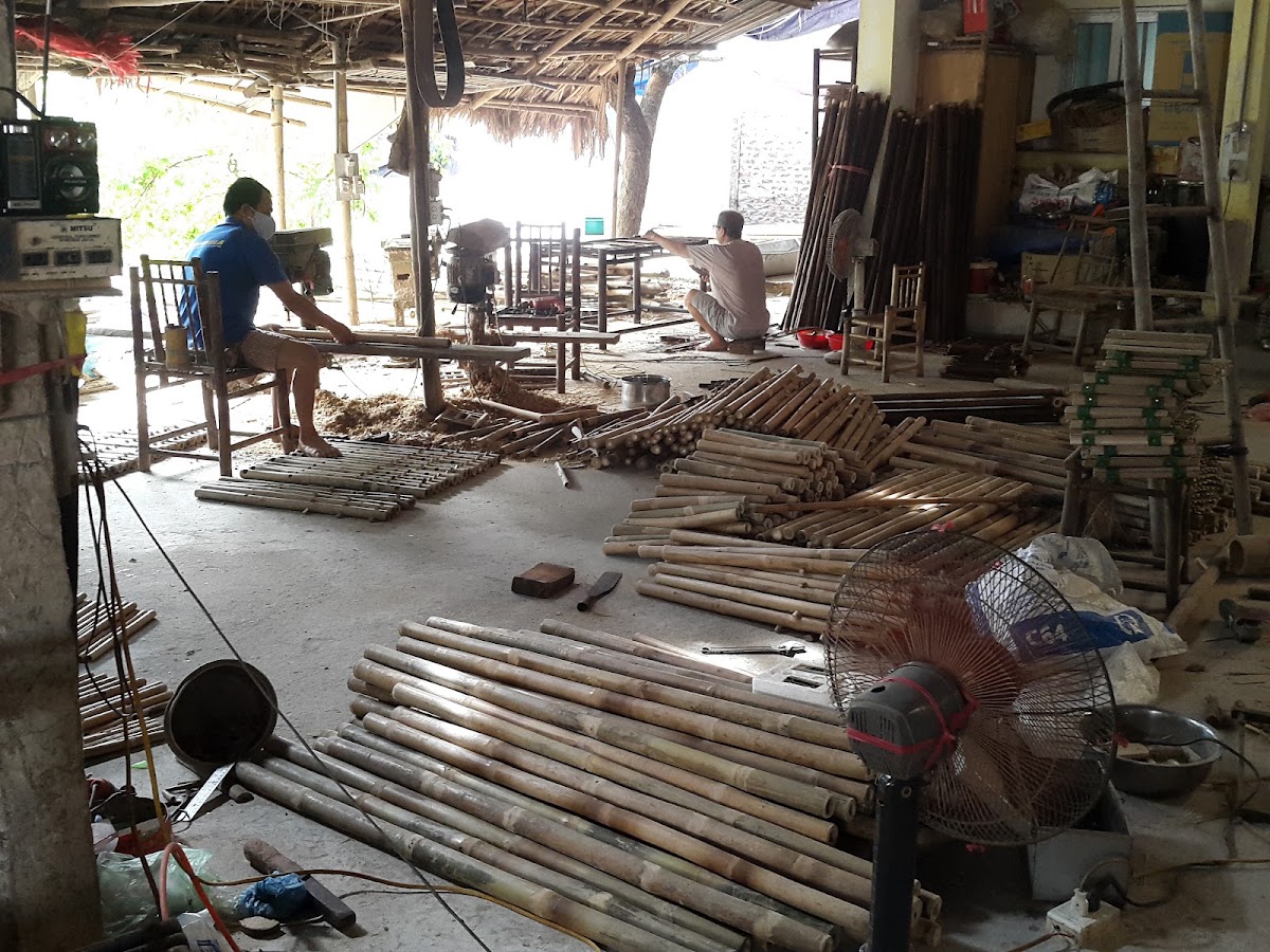 Xưởng Tre Trúc Quảng Sáu Xuân Lai - Bamboo Handicraft