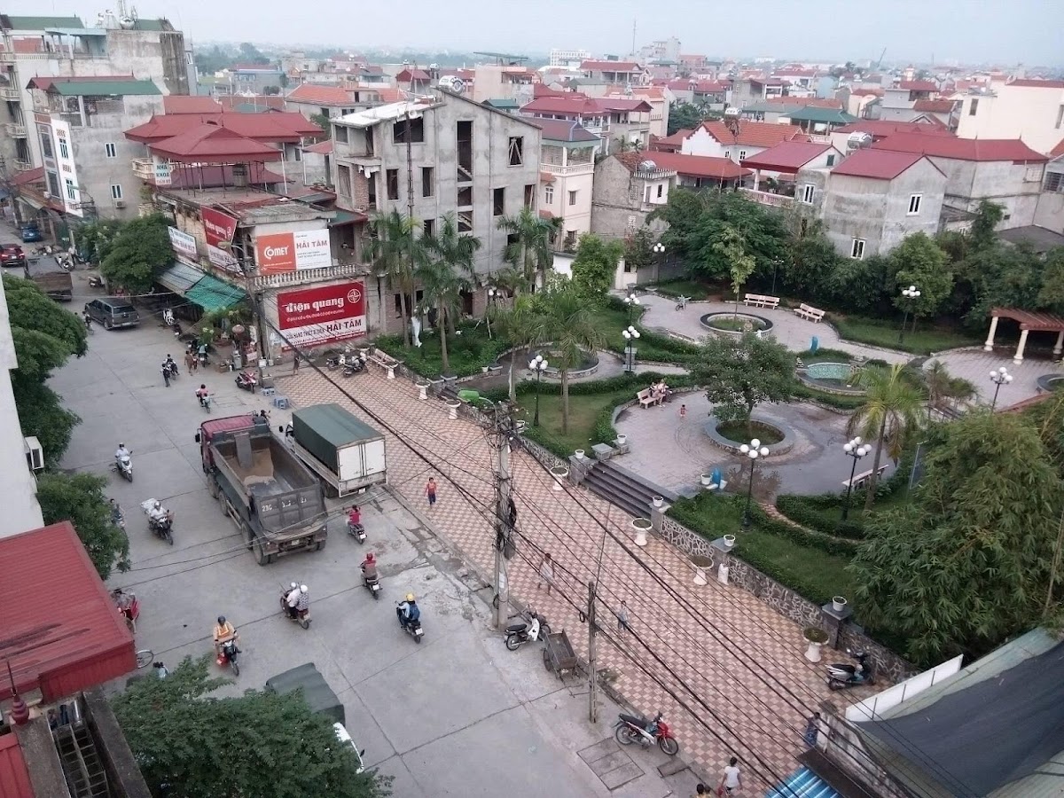 Vuon Hoa Tan Hoi