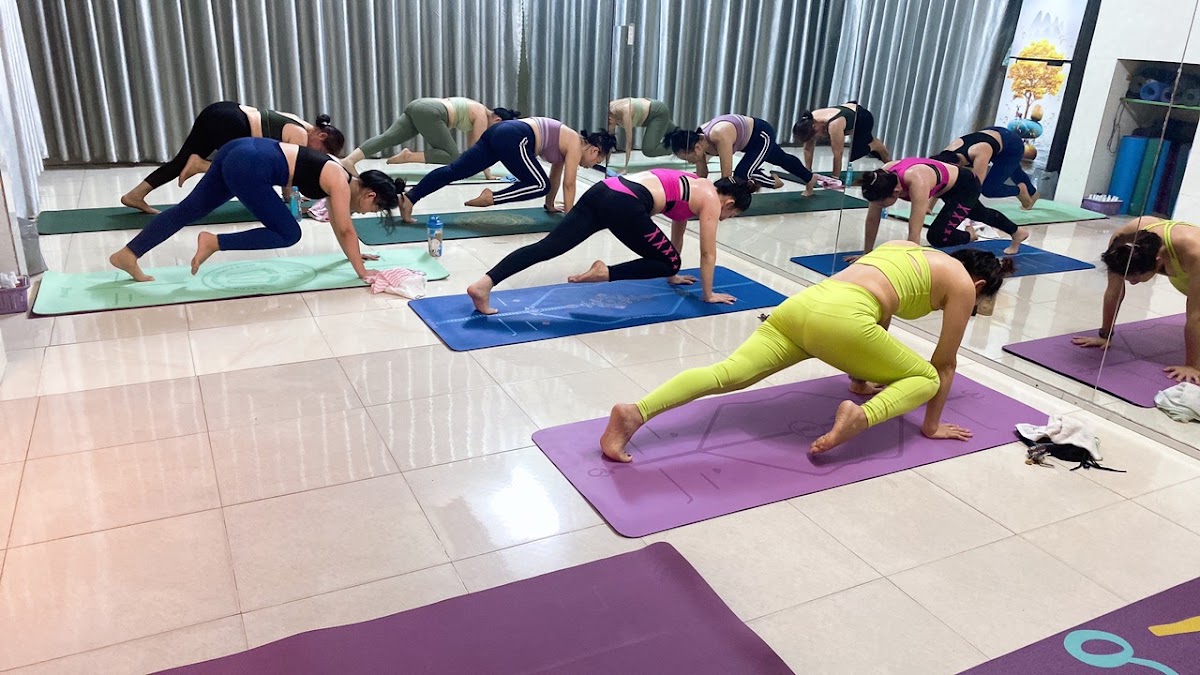 Yoga Bảy Mẫu