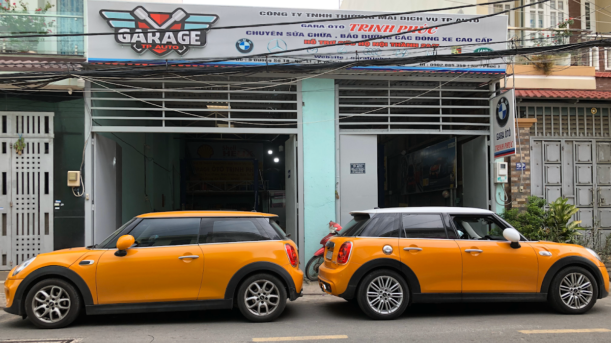 Garage ô tô Trinh Phúc