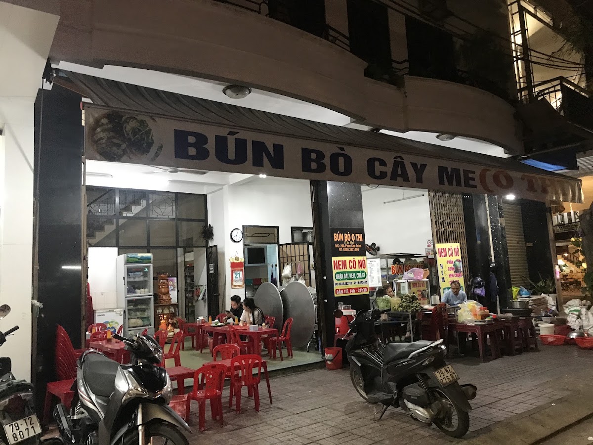Bún bò Cây Me