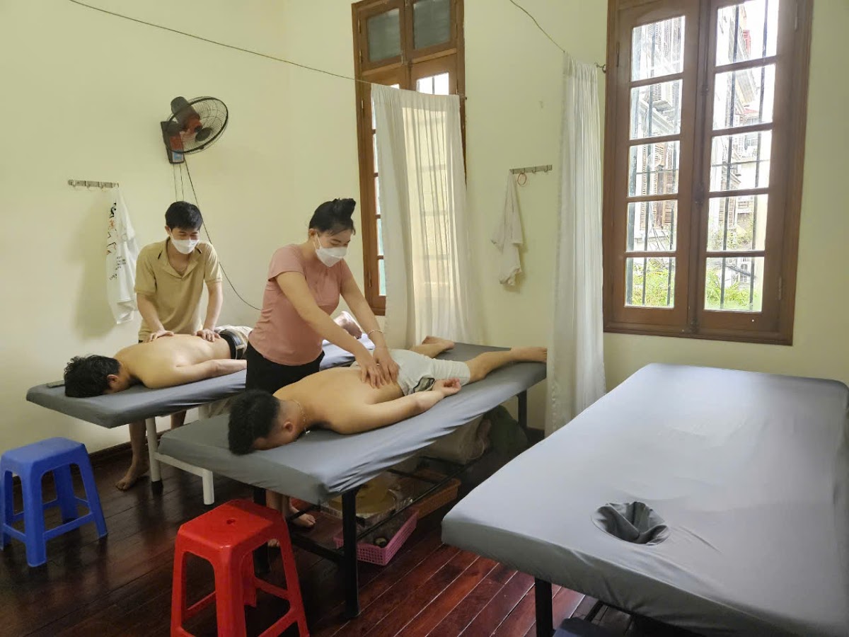 xoa bóp bấm huyệt Tẩm quất giác hơi massage food massage body dưỡng sinh Hồng LANH