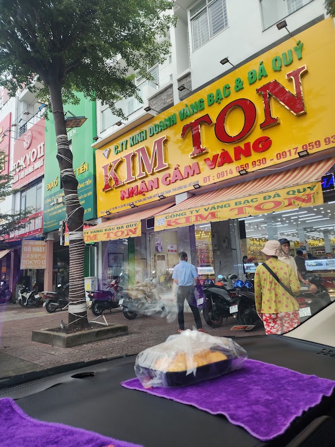 Tiệm Vàng KIM TON