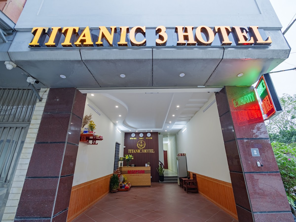 Khách Sạn Titanic 3