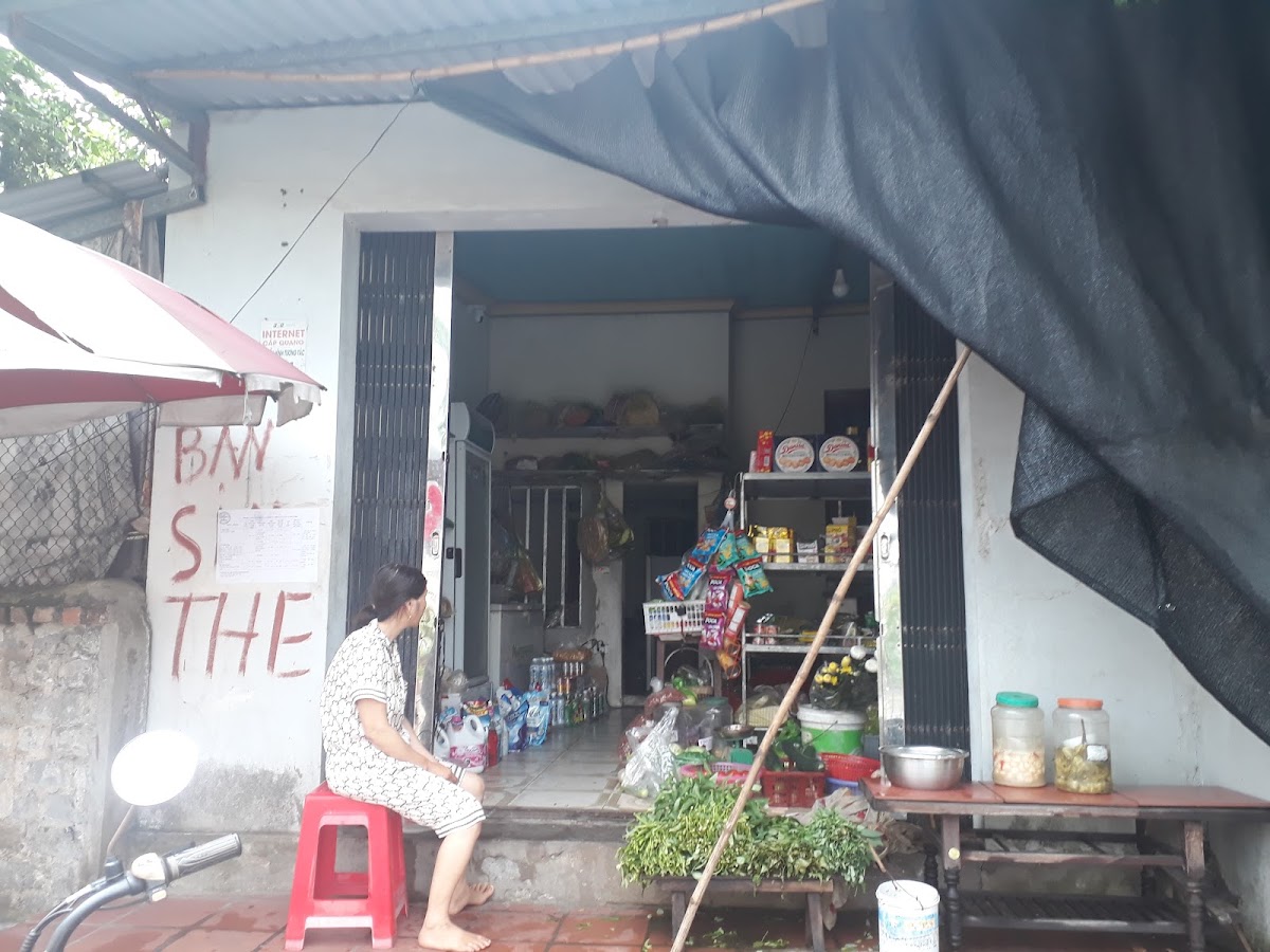 Tạp hóa Cô Hậu