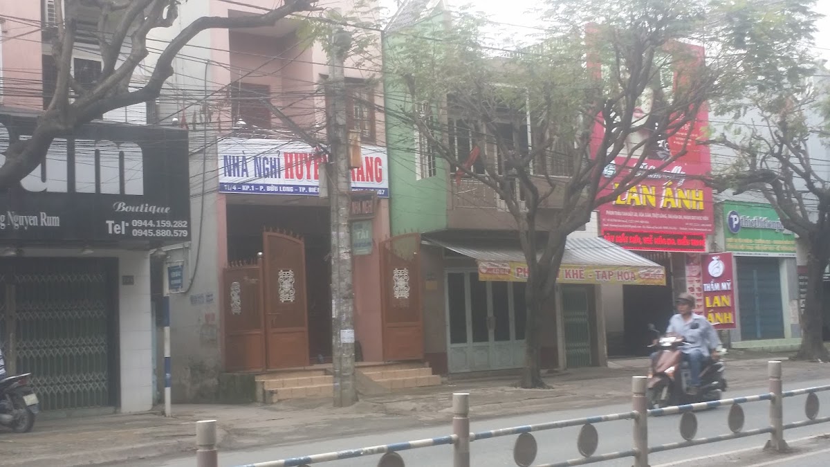 Nhà Nghỉ Sắc Cầu Vồng