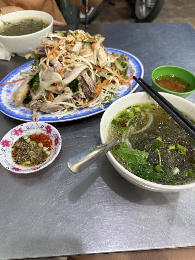 Gà ta Tam Kỳ Quỳnh Như