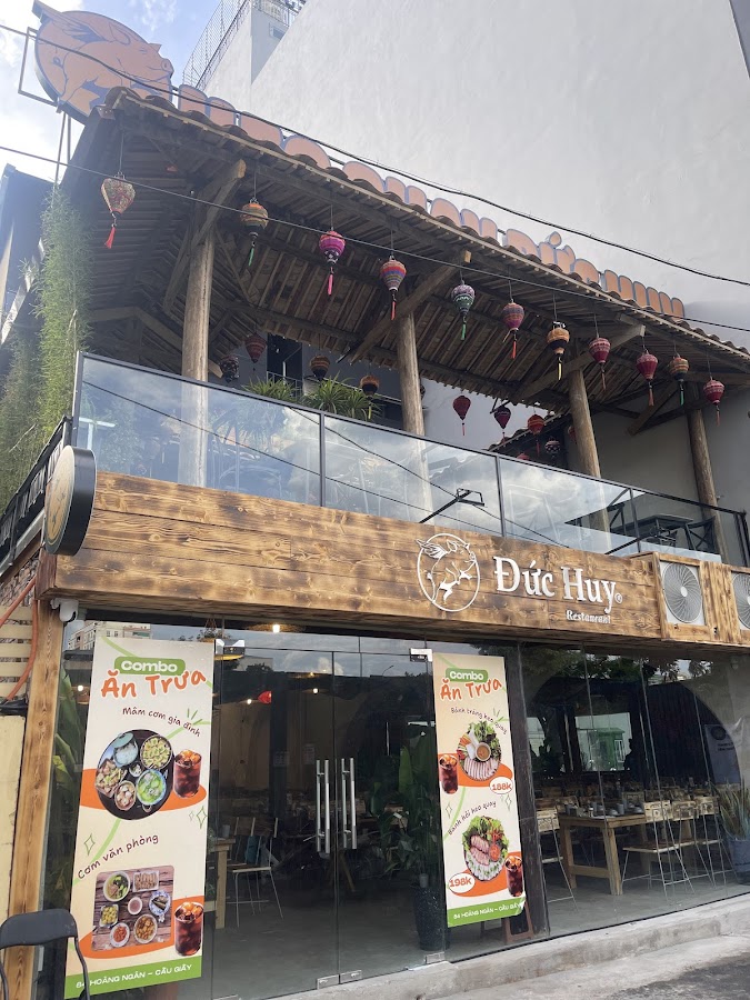 Nhà Hàng Heo Quay Đức Huy