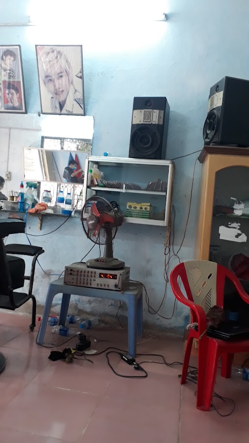 Hớt Tóc Tiến Dương