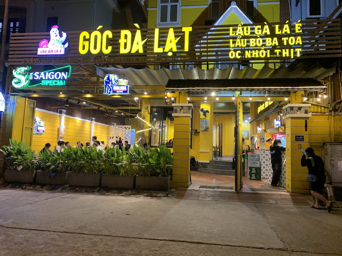 Góc Đà Lạt Lẩu Gà Lá É Mễ Trì 2