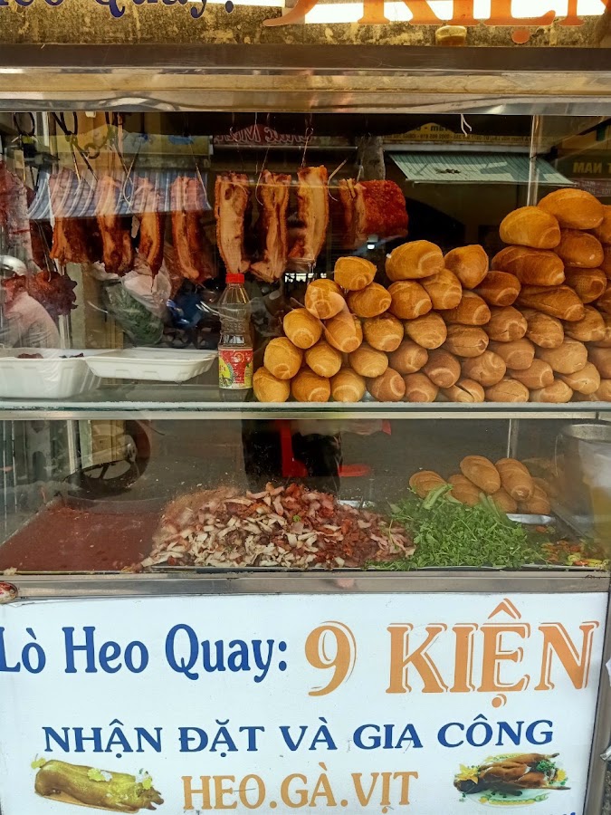 Lò Heo Quay 9 Kiện