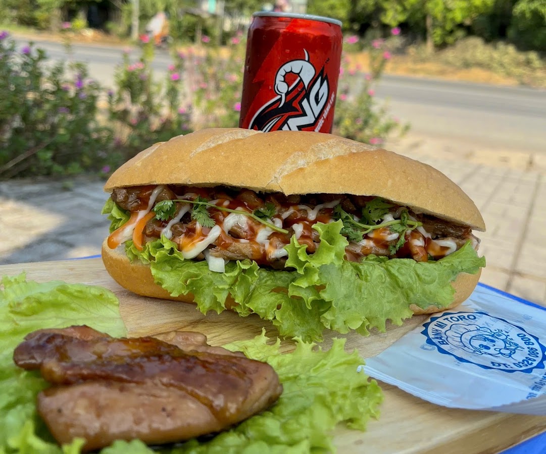 Bánh Mì Toro