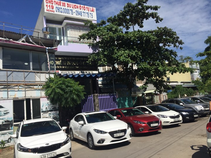Thuê xe ô tô tự lái Đà Nẵng - Đại Gia Định