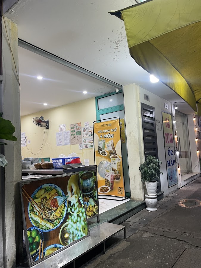 Bún riêu tóp mỡ mọc giòn Cô Hương Béo - Gamuda Garden