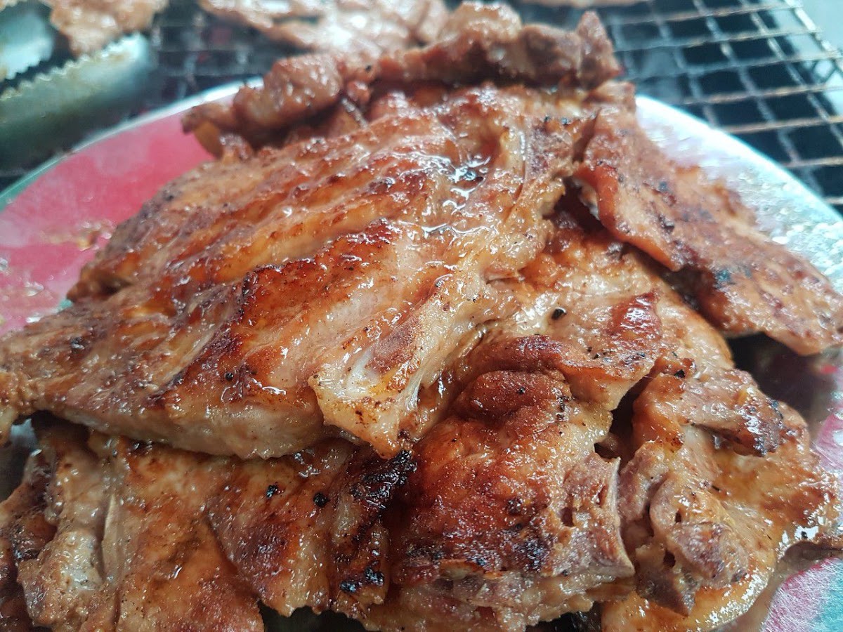 Quán Cơm Cô Tín