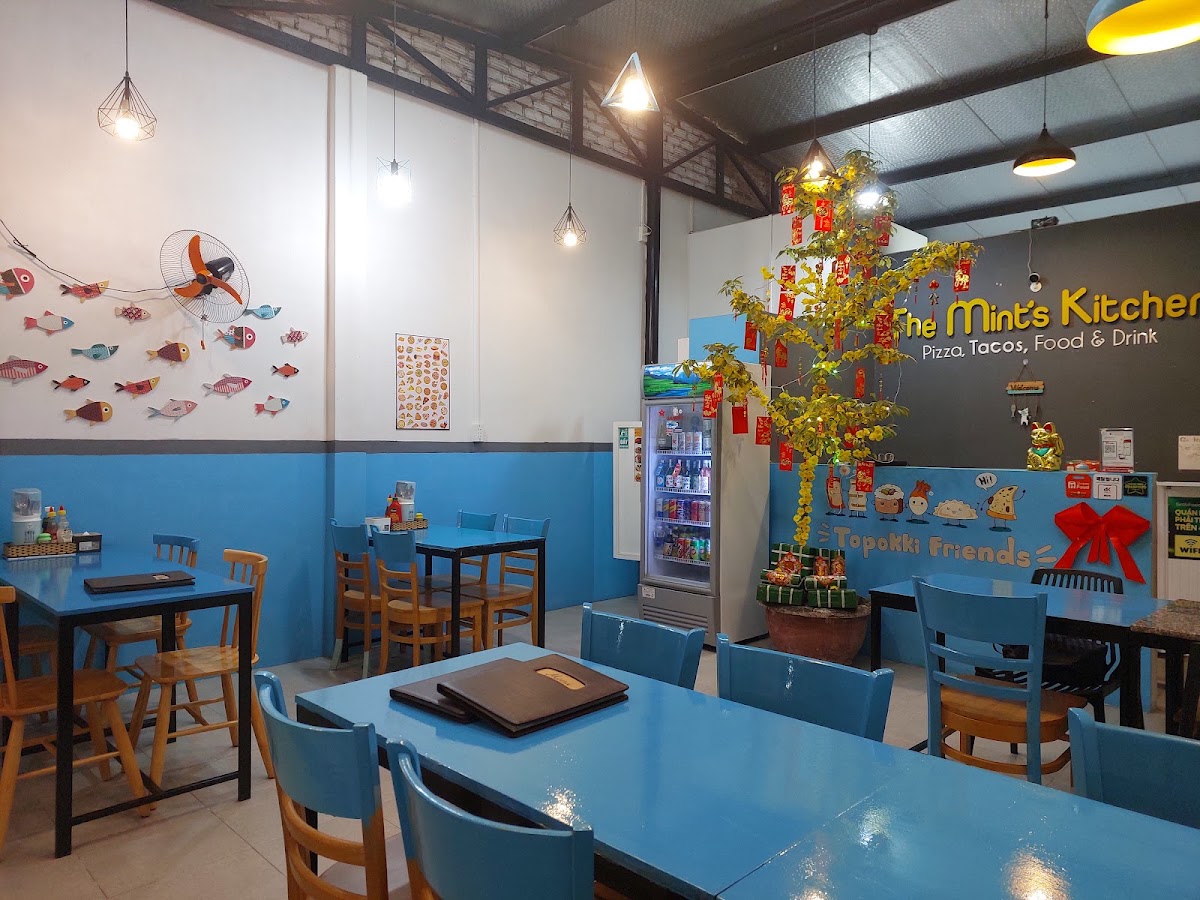 The Mint's Kitchen -Pizza -Tacos - Food, Drinks