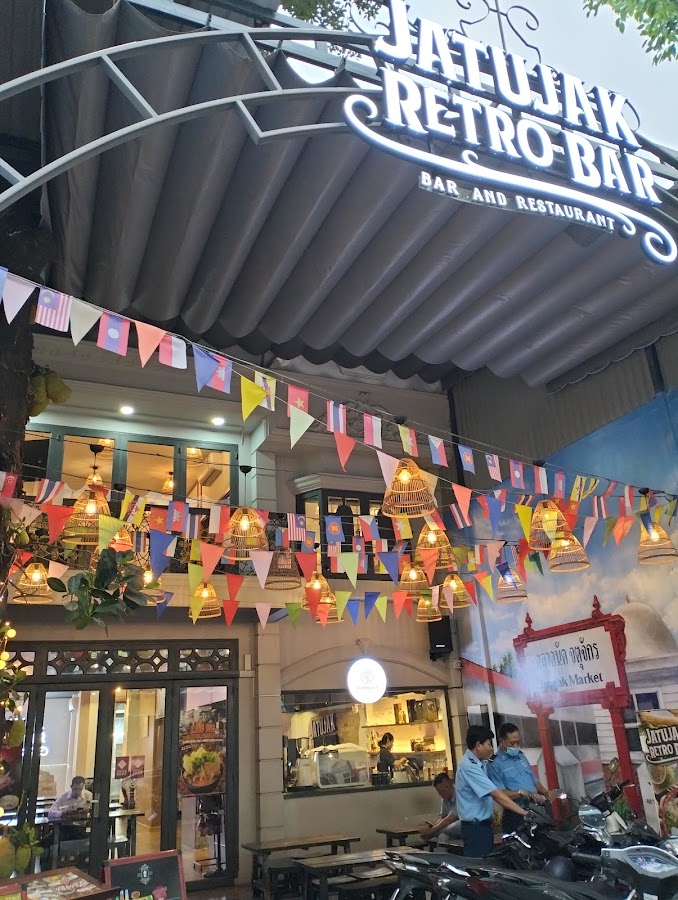 Jatujak Retro Bar