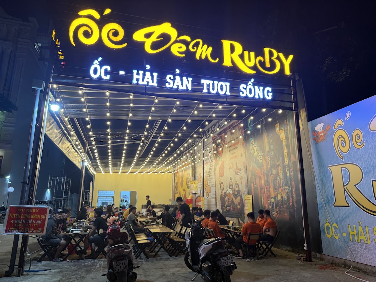 Ốc đêm Ruby