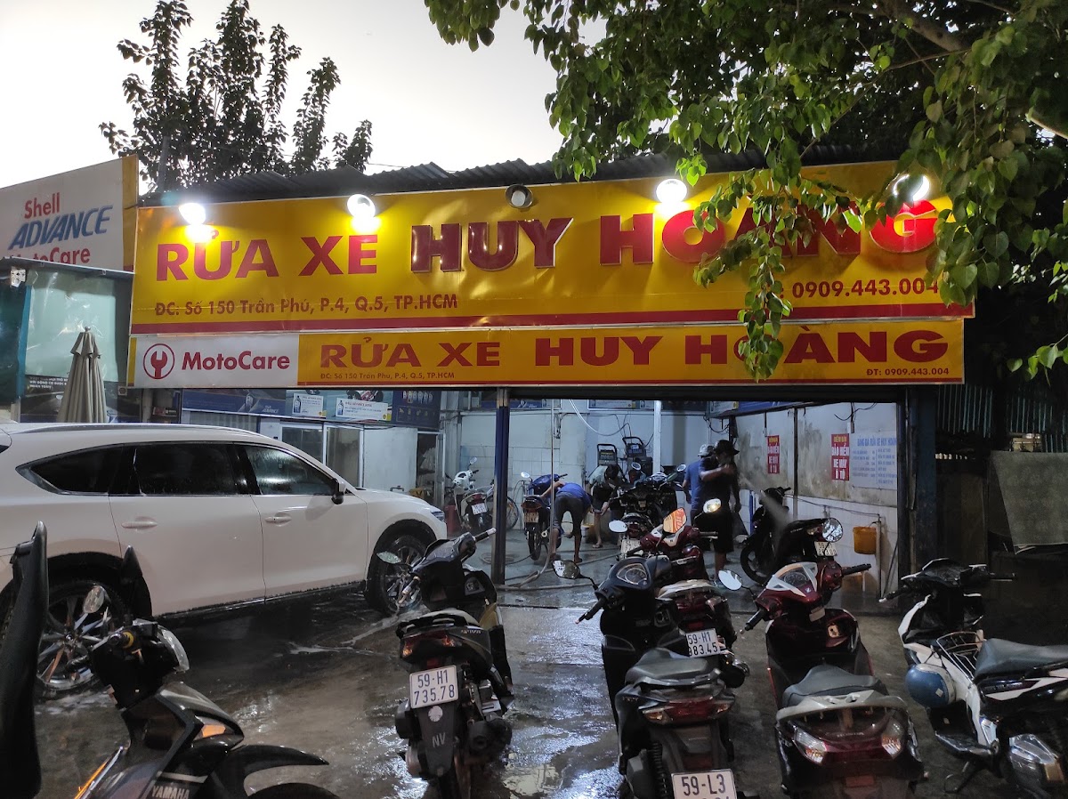 Rửa Xe Huy Hoàng