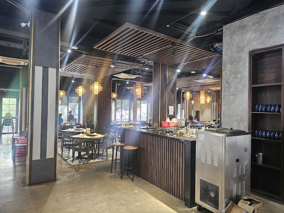 HIPOT Nướng Than Hoa & Lẩu 4 Vị