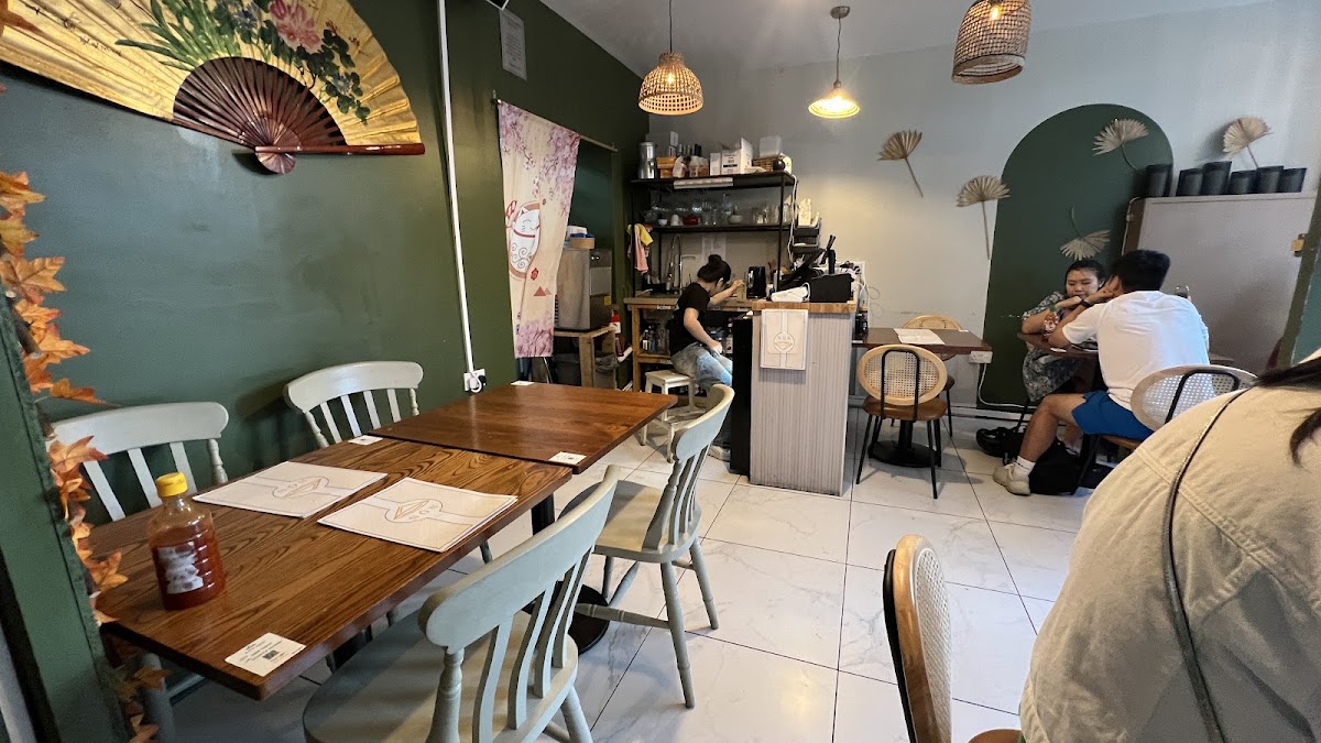 Nón express - Vietnamese restaurant