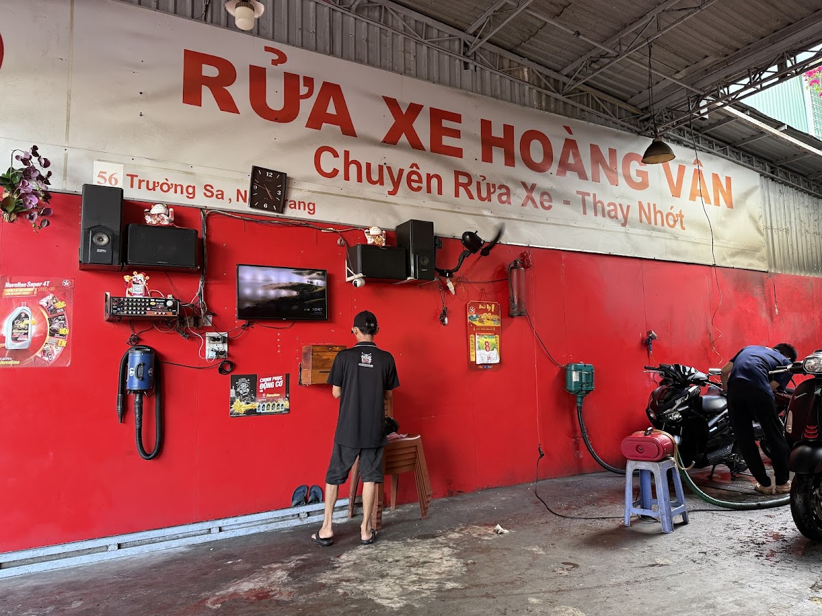 Rửa xe máy Hoàng Vân