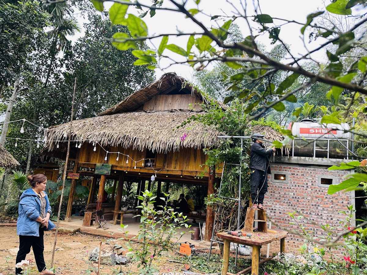 Ku Homestay Lũng Cao