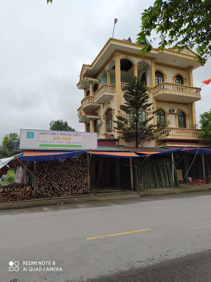 Cọc tre thanh thoan