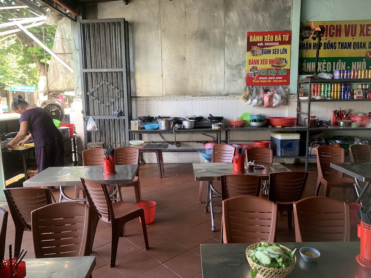 Bánh Xèo Bà Tứ