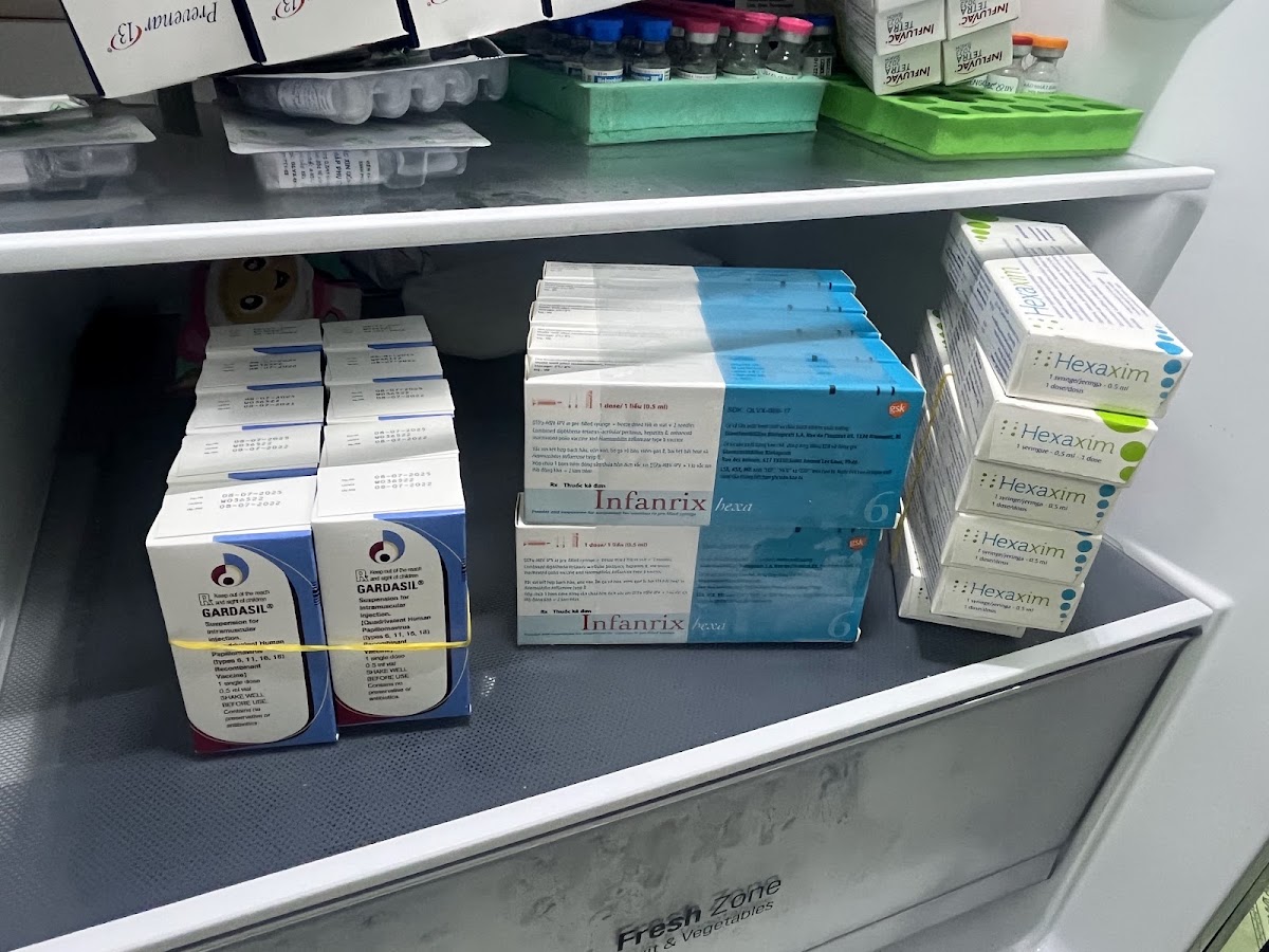Phòng Tiêm Chủng Thu Ba