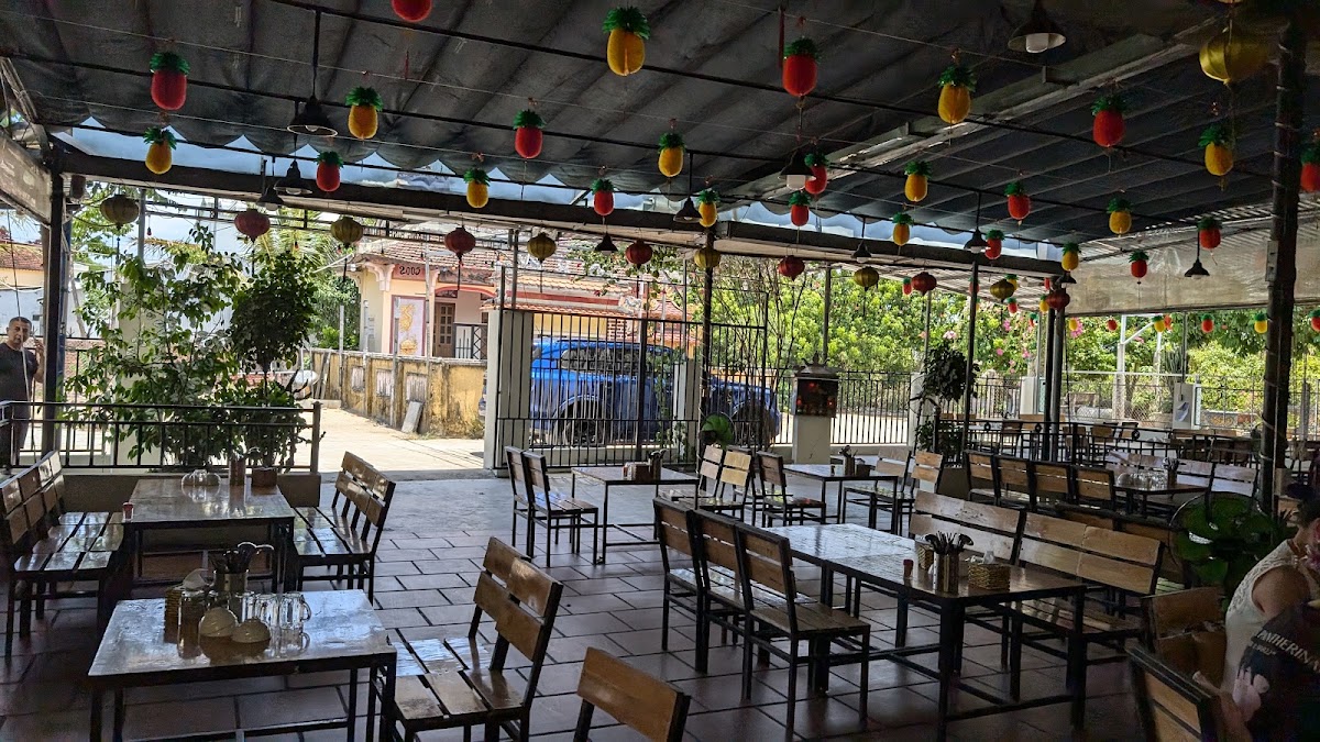 Quán Hải Sản Sân Vườn