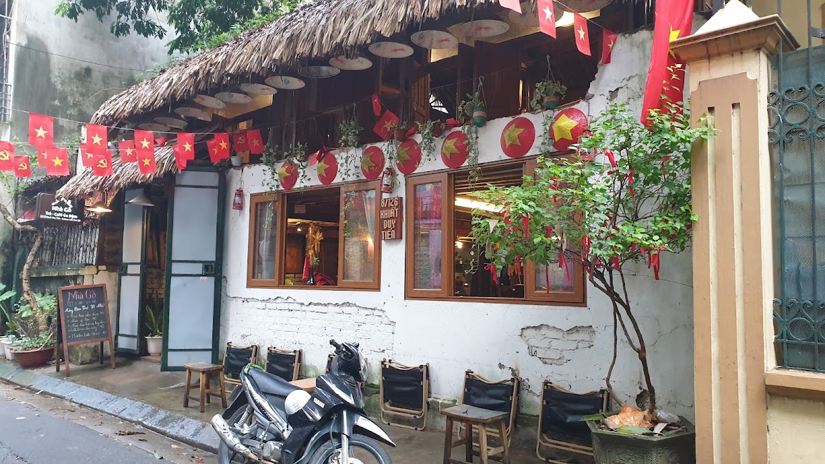Nhà Gỗ Coffee