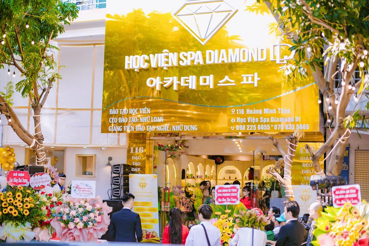TRUNG TÂM CHĂM SÓC SỨC KHỎE & SẮC ĐẸP DIAMOND SD