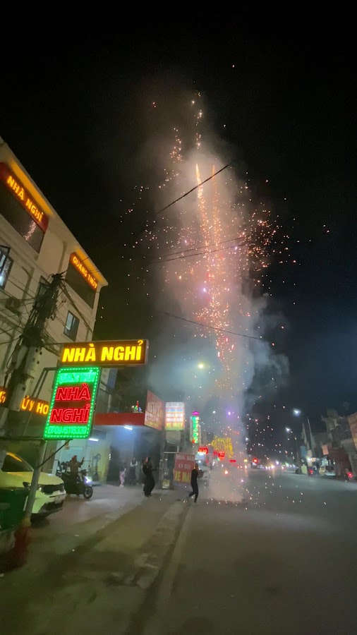 Nhà nghỉ Quang Thuỷ