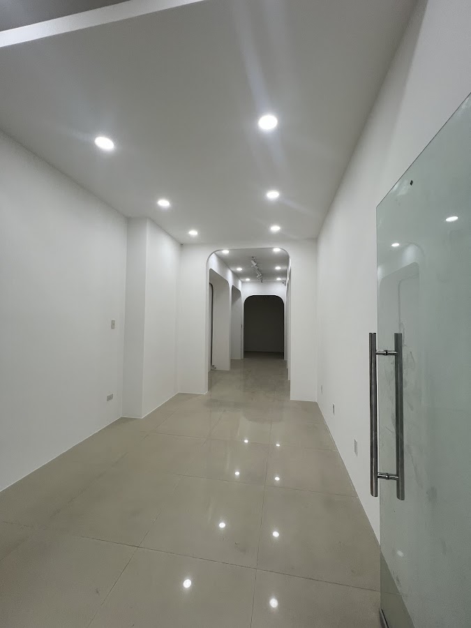 Xiuu Bridal