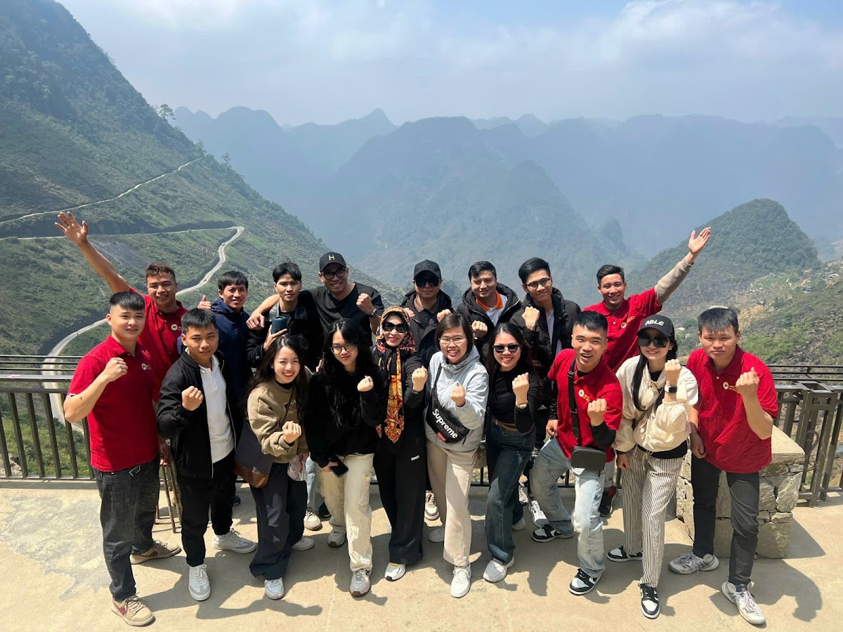 Min's Ha Giang Travel