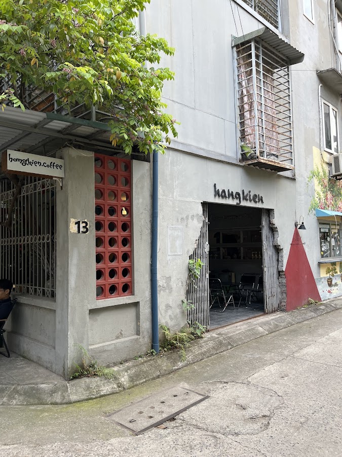 Hang Kiến Coffee