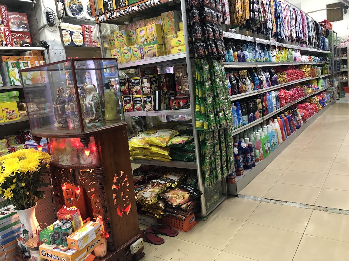 Cửa Hàng Tạp Hóa TUYỀN
