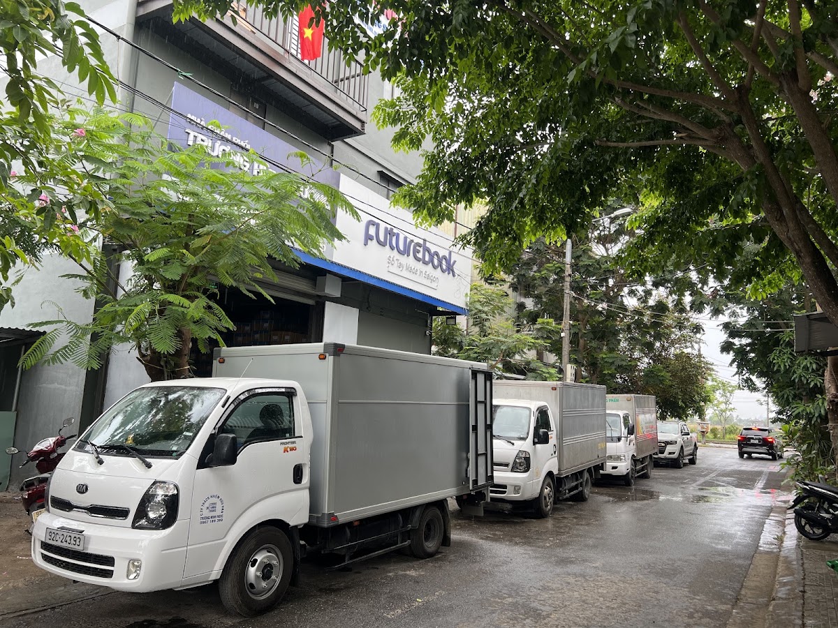 Nhà Phân Phối Trương Hùng Cường