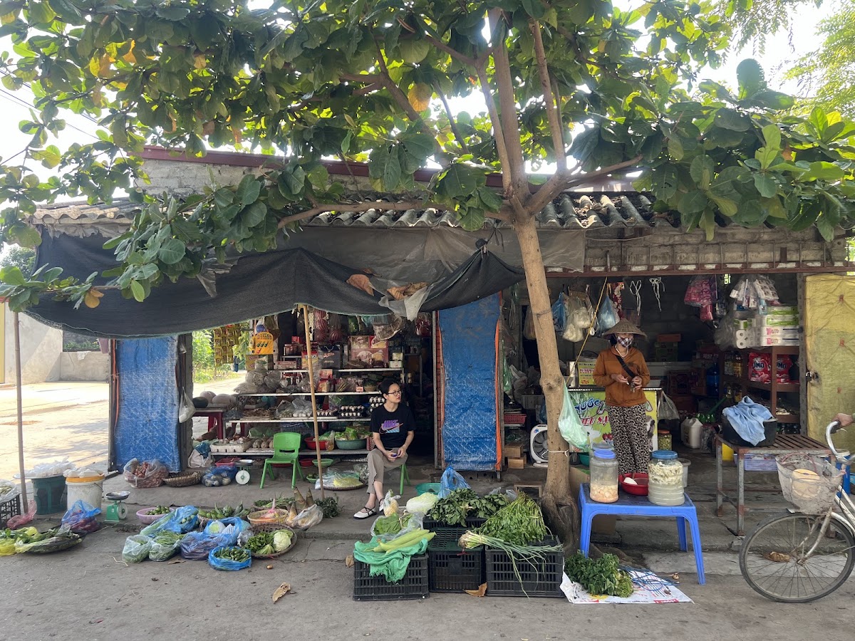 Tạp hoá khâm hợp