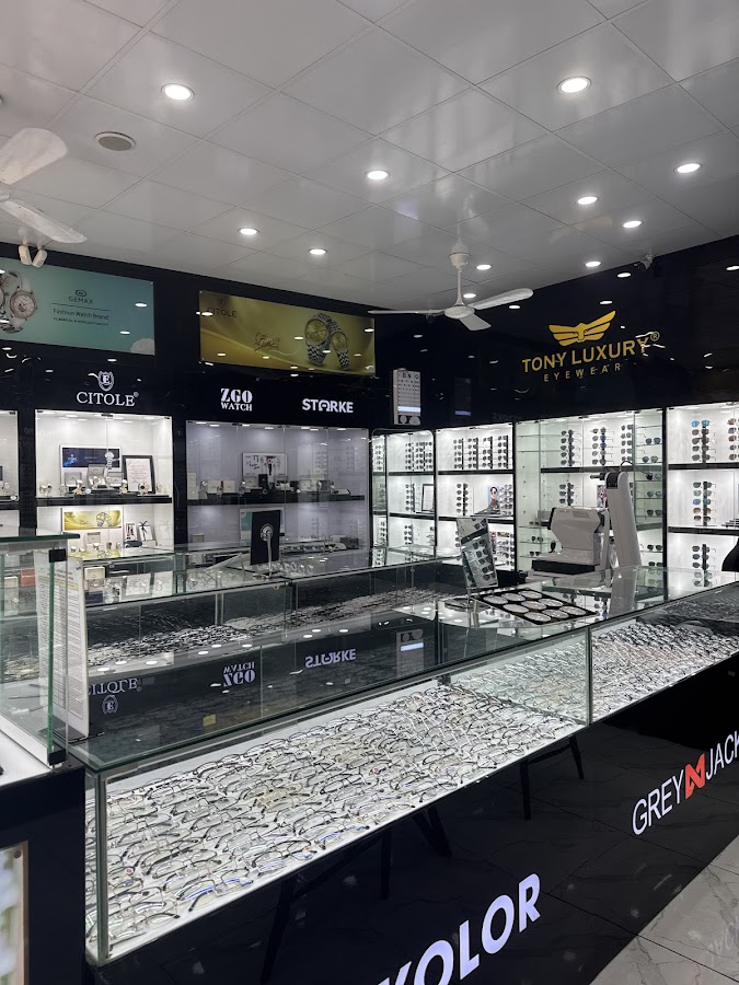 Tony Luxury - Đan Phượng ( Thế giới kính mắt đồng hồ chính hãng )
