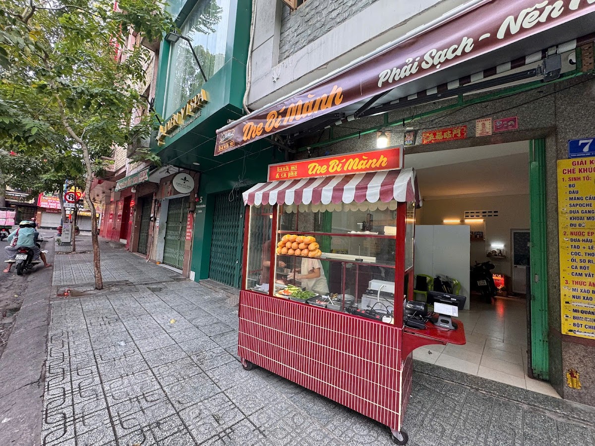 The Bí Mành - Bánh Mì Heo Quay - Trần Nguyên Đán