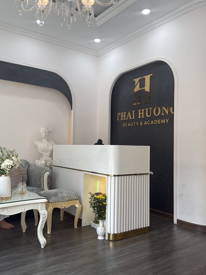 Viện Phun Xăm Thẩm Mỹ Thái Hương